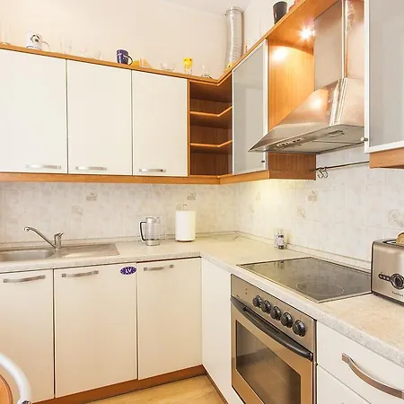 Du Parc Skolas 30 아파트 *