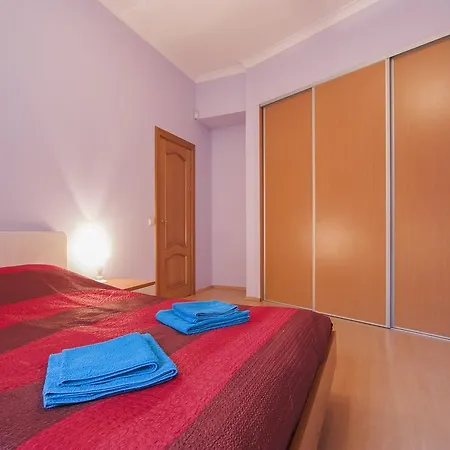 Du Parc Skolas 30 *