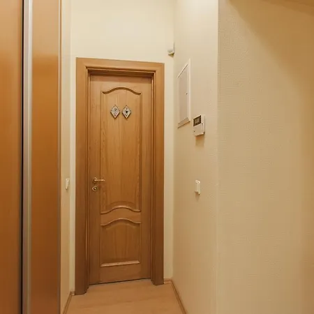 Du Parc Skolas 30 아파트 *